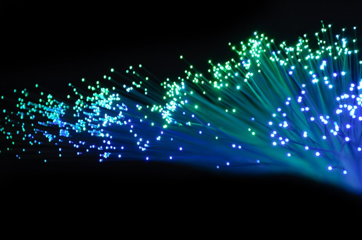 Le principal avantage de la fibre optique - IZI by EDF